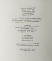 English Heritage Book of Stonehenge