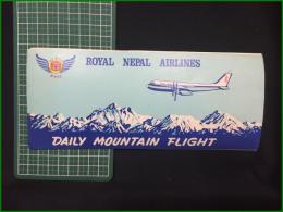 【ネパール航空 パンフレット/ヒマラヤ山脈図 英仏独伊語】【ROYAL NEPAL AIRLINES  DAILY MOUNTAIN FLIGHT/ネパール航空 毎日運航のマウンテンフライト】RANC