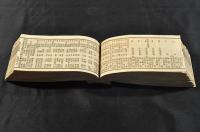 改正官員録　元袋ヲ表紙ニ貼附