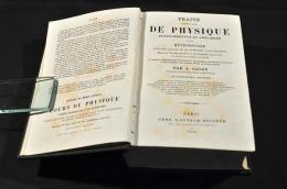 TRAITE ELEMENTAIRE DE PHESIQUE