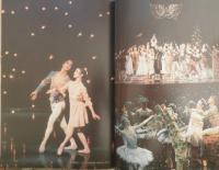 バレリーナへの道　Vol.3　平成4年初版　特集/「くるみ割り人形」　文遠社編　b
