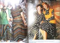 洋書雑誌　COLLECTIONS 1974年No.207　ファッション誌　g
