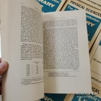 The Library of Science: Physical Sciences  全11冊揃
 科学図書館：物理科学