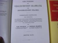 Vergleichende Syntax der indogermanischen Sprachen 全3冊揃
独文 インド・ヨーロッパ語族の比較統語論

