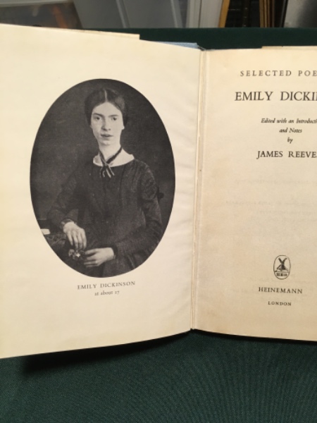 英語洋書 The Poem of Emily Dickinson【エミリー・ディキンソン詩集 全3巻揃】(Emily Dickinson著、Thomas  H. Johnson編) / 古本、中古本、古書籍の通販は「日本の古本屋」 / 日本の古本屋