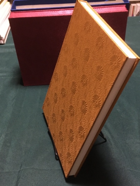 昭和の時代 2冊セット 化粧箱入り ＜昭和の記録(写真集) と