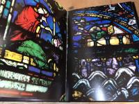 STAINED GLASS　光と色彩　ヨーロッパの聖堂で　渡部雄吉写真集