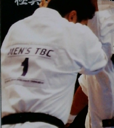 ワールド空手　2002年1月号　No.83　