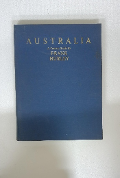 AUSTRALIA　A Camera Study