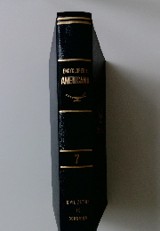 ENCYCLOPEDIA AMERICANA 7