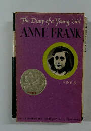 The Diary of a Young Girl　ANNE FRANK