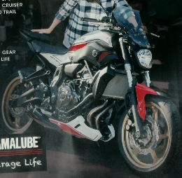 MOTORCYCLE　ACCESSORIES　2018-2019