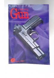 銃・射撃の専門誌　Gun　1997年6月号