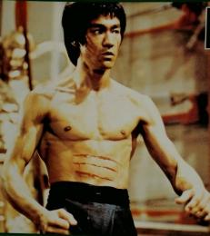 MOVIE 映画史100年ビジュアル大百科　14
