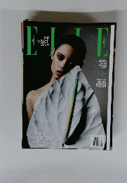 ELLE　JENNA ORTEGA A STAR IN BLOOM
