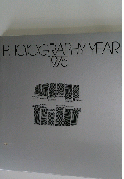 PHOTOGRAPHY YEAR 1975