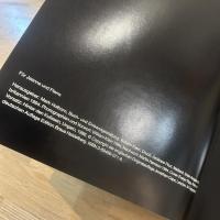 In & out of fashion　ドイツ語版