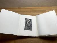 【タリン スケッチ散歩】版画文集 
限定99部の内22番、