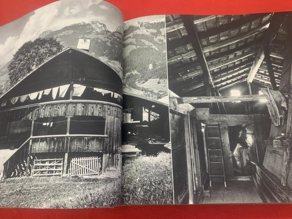『木の民家 ヨーロッパ 』ニ川幸夫 企画・撮影／鈴木恂 文 木の民家 ヨーロッパ(鈴木恂 文 ; 二川幸夫 撮影) / 古本、中古