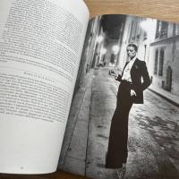 Un　Monde　Sans　Homms　HELMUT　NEWTON