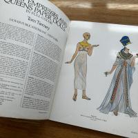 Great empresses and queens paper dolls in full color 英文