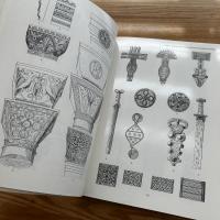 Handbook of Historic Ornament: From Ancient Times to Biedermeier 英文