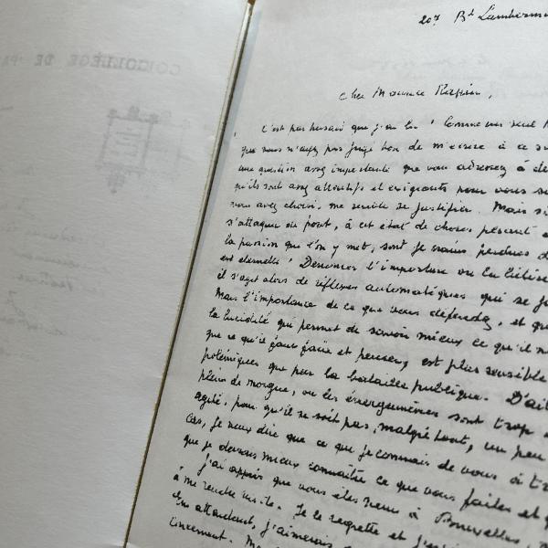 quatre vingt deux lettres de RENE MAGRITTE a Mirabelle Dors et