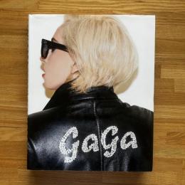 レディー・ガガ×テリー・リチャードソン
