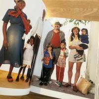 1000 families The Family Album of Planet Earth