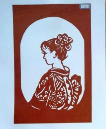 D26020034〇伊勢型紙 手彫り 和服に日本髪  アート 伝統和紙工芸 貼り絵 切り絵 昭和レトロ インテリア〇和本古書古文書