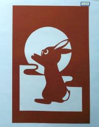 D26020063〇伊勢型紙 手彫り うさぎと月 秋の風物詩 アート 伝統和紙工芸 貼り絵 切り絵 昭和レトロ インテリア〇和本古書古文書