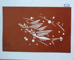 D26020074〇伊勢型紙 手彫り トビウオ 夏の風物詩 アート 伝統和紙工芸 貼り絵 切り絵 昭和レトロ インテリア〇和本古書古文書