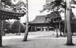 N26022166○戦前絵葉書○東京　明治神宮　拝殿　古写真 明治神宮社務所発行 ○和本古書古文書
