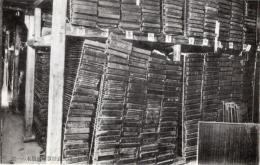 N26032147○戦前絵葉書○京都 宇治 黄檗山宝蔵院発行　鐵眼版一切大蔵経版庫内版木の一部　古写真○和本古書古文書
