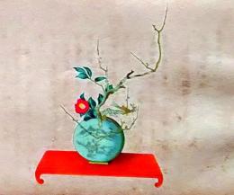 D26030661〇彩色石版画   梅に赤椿 盛花 西洋花 生花図譜  華道 生花 解説付き 昭和年代〇和本古書古文書