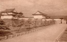 N25121248〇戦前絵葉書○大阪 大阪城公園 大阪城 大手門と千貫櫓　大阪市役所発行 古写真○和本古書古文書
