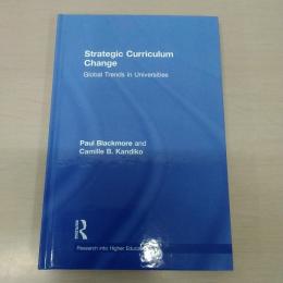 【洋書】Strategic Curriculum Change in Universities: Global Trends (Research into Higher Education)