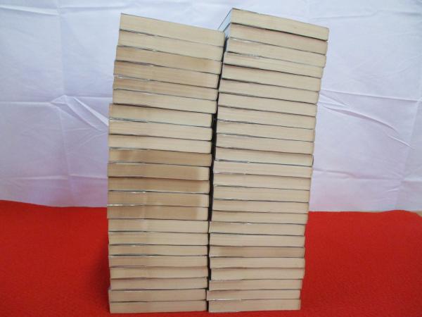 メグレ警視シリーズ 全50巻中第23~25、41巻4冊欠品 46冊セット メグレ警視シリーズ 全50巻中第23~25、41巻4冊欠品 46冊セット