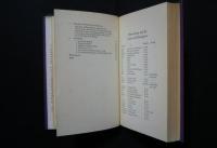 Tudor to Augustan English-A Study in Syntax and Style from Caxton to Johnson: The Language Library