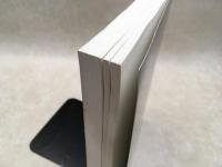洋書　シェイクスピア　Looking at Shakespeare