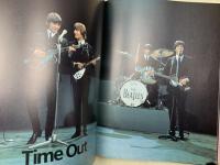 洋書　THE 1960s SCRAPBOOK
