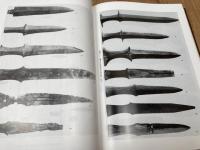 有光教一著作集 第1巻【朝鮮の櫛目文土器・磨製石剣 】
