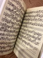 【インゼル文庫655番】バッハのヴァイオリンのためのソナタとパルティータ手稿　Johann Sebastian Bach Sonaten und Partiten fur Violine Allein. Wiedergabe der Handschrift. Mit einem Nachwort herausgegeben von Gunter Hausswald. Geleitwort von Yehudi Menuhin. [Insel-Bucherei Nr. 655]
