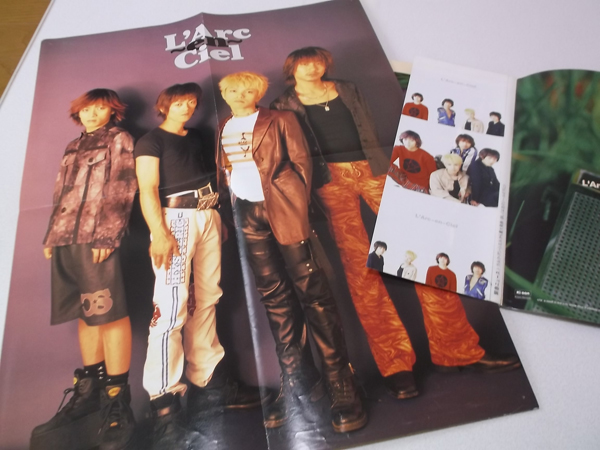 パチパチ Pati Pati 1998年10月号 ポスター付 ラルクアンシエル表紙 特集 ビートマニア 古本 中古本 古書籍の通販は 日本の古本屋 日本の古本屋