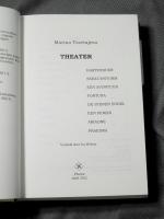 Theater（劇場）