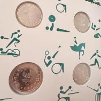 東京2020パラリンピック競技大会記念
500円バイカラー・クラッド貨幣・100円クラッド貨幣コンプリートセット