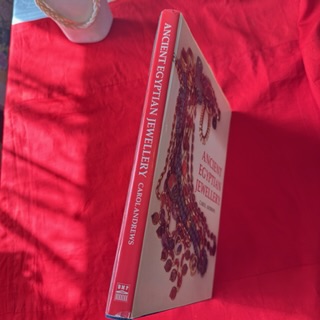 洋書 Ancient Egyptian Jewellery    C. Andrews ANCIENT EGYPTIAN JEWELLERY By Carol Andrews 19.95£ in UK