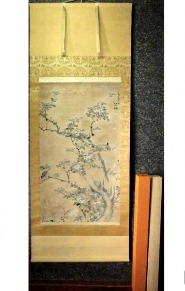 2077様感謝‼️風かほる‼️肉筆掛け軸「桜にすずめ」吉田公均作春彼岸