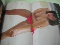 Sailor club セーラー倶楽部　投稿写真増刊　1986年05月05日発行　奥村潔子 表紙　早坂ゆかり・巻頭グラビア+ピンナップ　ハイスクールQueenコンテスト　倉持麻子+小田美恵子+加藤めぐみ　工藤奈穂子+梶原好恵　立野淳子+片岡ルミ　秋山知恵+尾美寛子　山口理江+坪井麻奈美　藤村真弓　小俣順子　岡田悦子　武井千秋　神田未央　土屋浩恵　山本かおり　中山美由紀　黒埼江美　山崎貴美子　神田聡美　小田桐琴美　神埼里沙　鳥山美貴　※上部に赤線引き跡出ています。