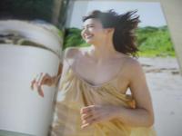 源藤アンリ　1st写真集　ANRI　2020年12月12日発行　初版本　小学館